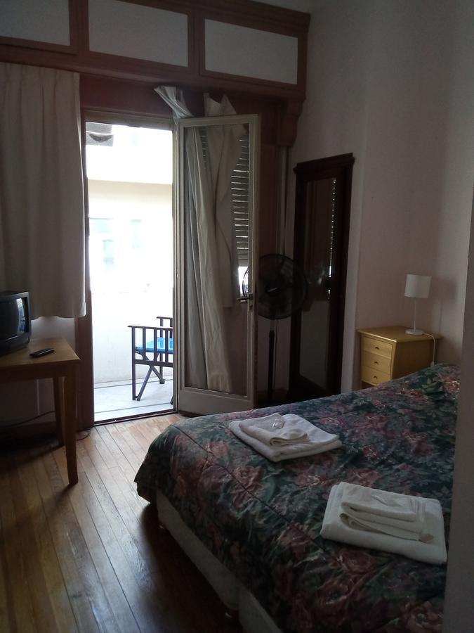 Hostel Urbano Mar del Plata Esterno foto
